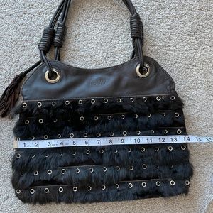 Hogan shoulder leather bag.